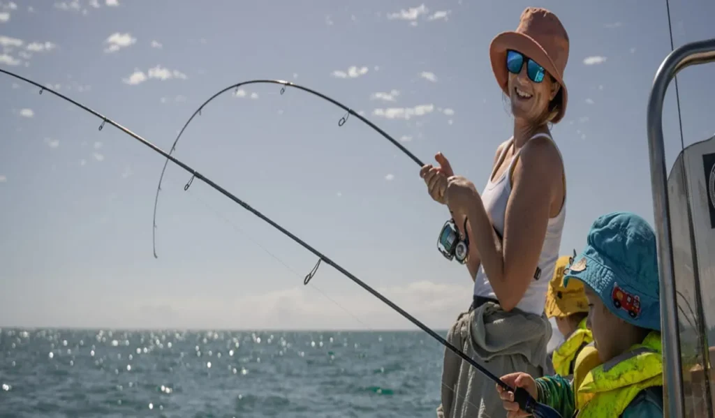 Attaching a Hook, Lure, or Rig
