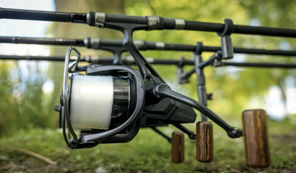 Front Drag vs Rear Drag Reel: Best Choice for Your Fishing Style 3 Choosing the Right Reel