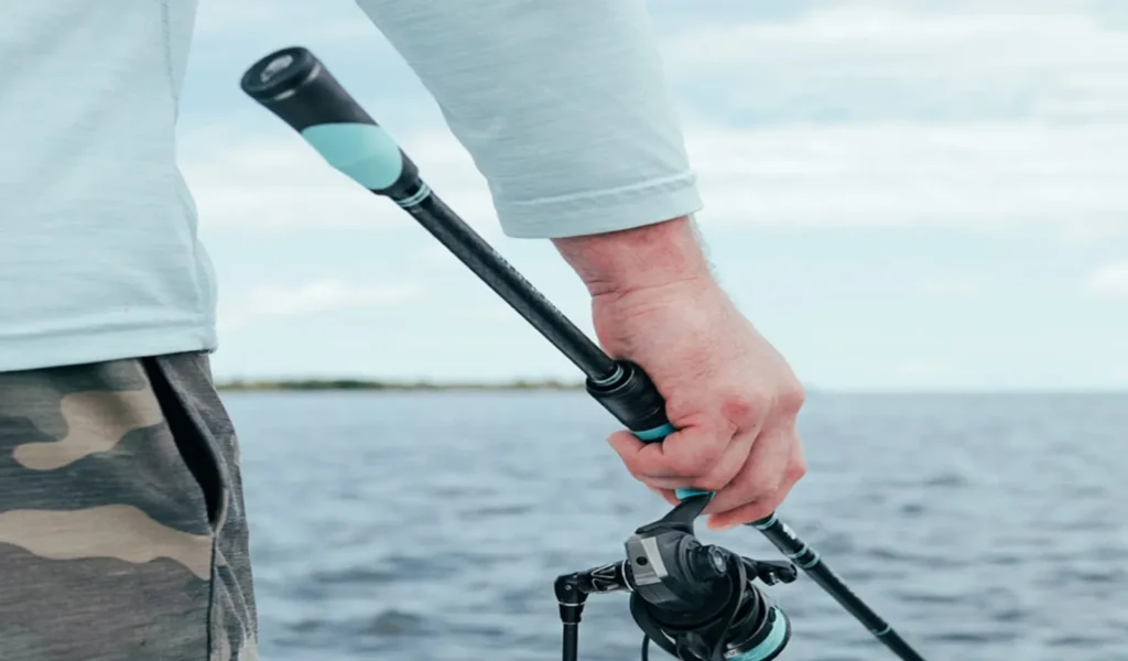 PLUSINNO Fishing Rod and Reel Combos: Ultimate Guide for Buyers 2 Design and Build Quality of PLUSINNO Fishing Rods