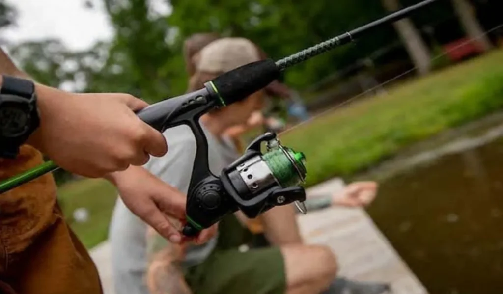 Design and Build Quality of Ugly Stik GX2 Spinning Rod