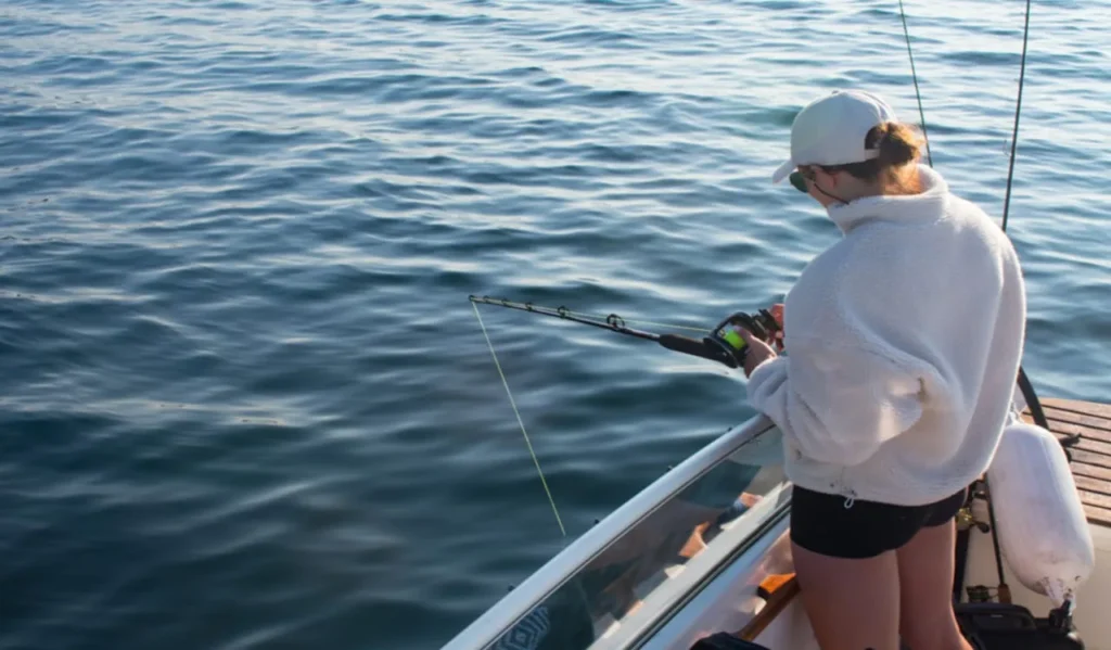 Freshwater Jigging Fishing