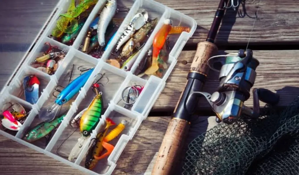 How to Prepare Fishing Gear for a Fishing Trip: Complete Guide 2 Organize Tackle and Final Checks