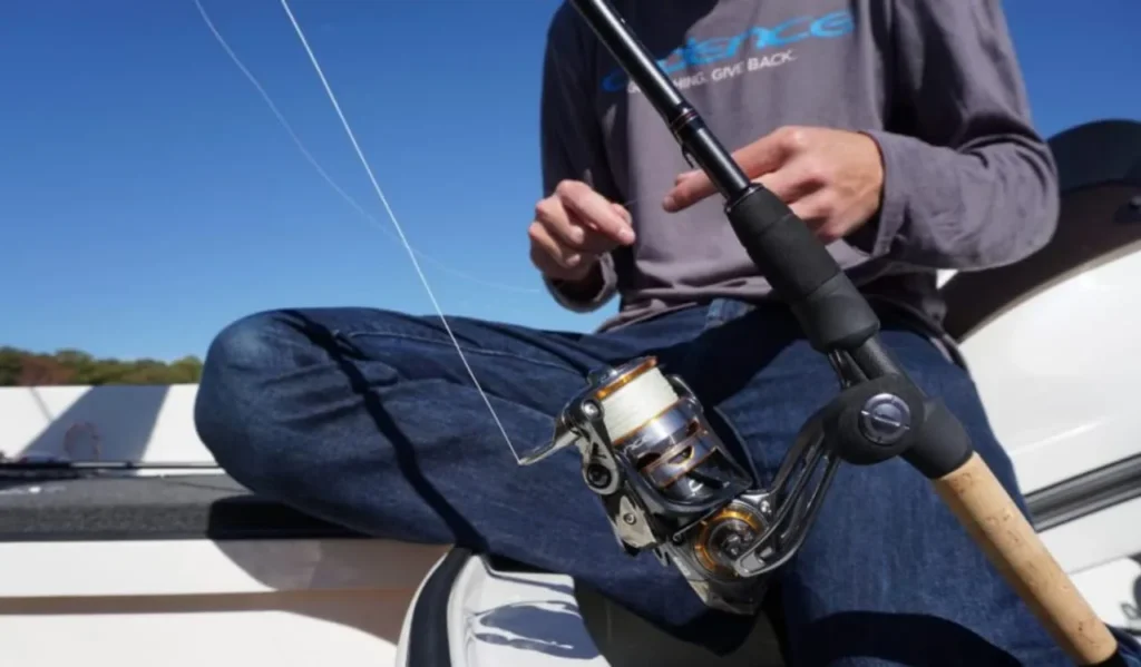 Basic and Pro Fishing Combo: Which One Should You Choose? 1 What Is a Beginner Combo?
