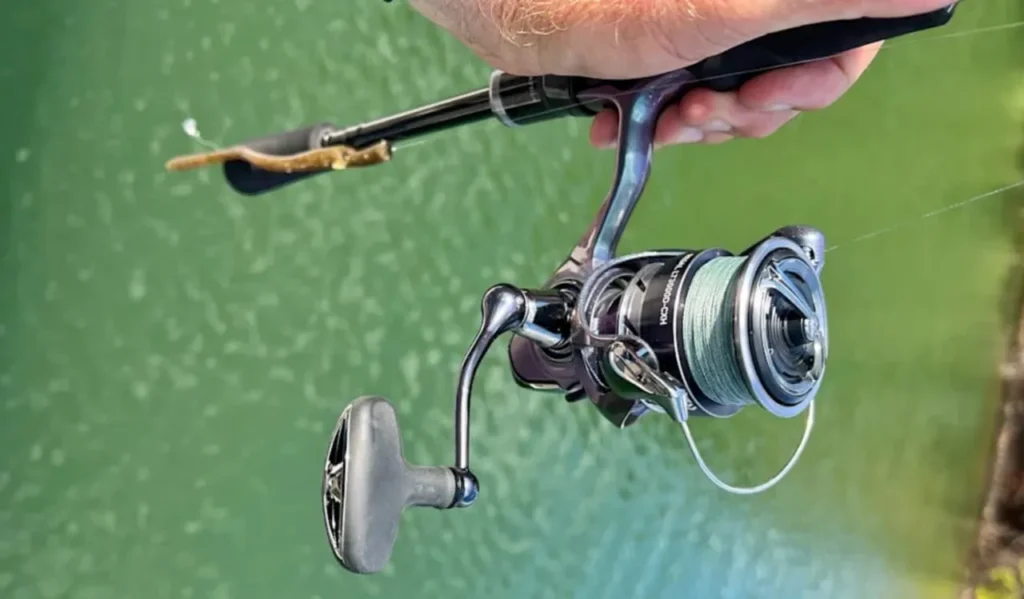 What Is a Lightweight Reel?