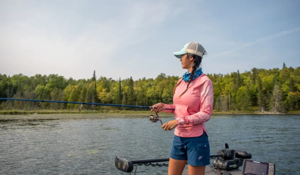 Best Fishing Gear for Women That Improves Comfort and Control 2 Best Fishing Rods for Women